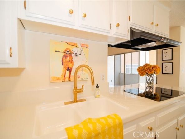 8710 Delgany Avenue 15, Playa Del Rey (los Angeles) CA 90293