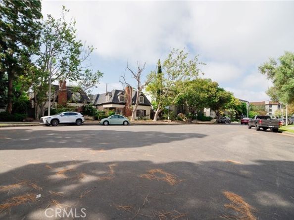 8710 Delgany Avenue 15, Playa Del Rey (los Angeles) CA 90293
