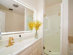 8710 Delgany Avenue 15, Playa Del Rey (los Angeles) CA 90293