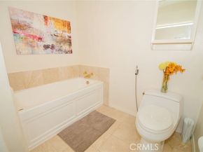 8710 Delgany Avenue 15, Playa Del Rey (los Angeles) CA 90293