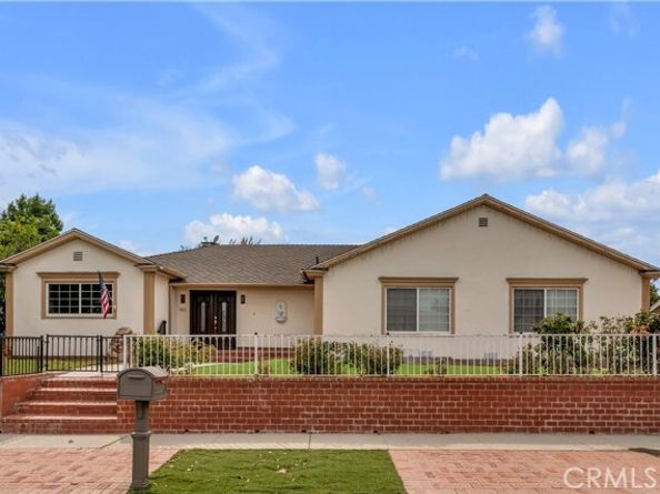 10111 Oak Park Avenue, Northridge (los Angeles) CA 91325