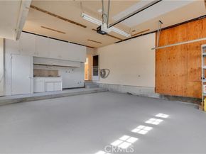 10111 Oak Park Avenue, Northridge (los Angeles) CA 91325