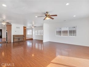 10111 Oak Park Avenue, Northridge (los Angeles) CA 91325