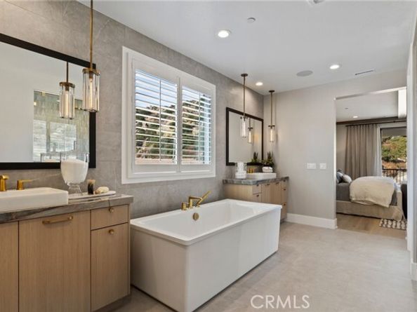 9539 N Andora Avenue, Chatsworth (los Angeles) CA 91311