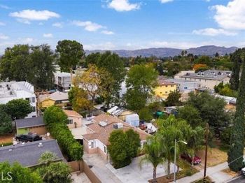 7327 N Loma Verde Avenue