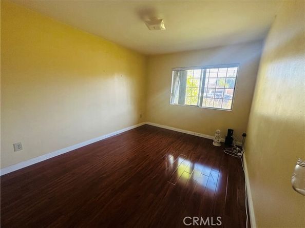 22427 Vanowen Street, West Hills (los Angeles) CA 91307