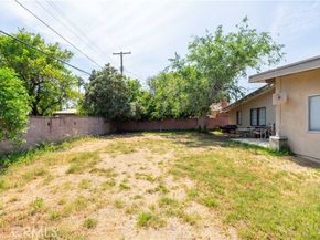 19516 Blythe Street, Reseda (los Angeles) CA 91335