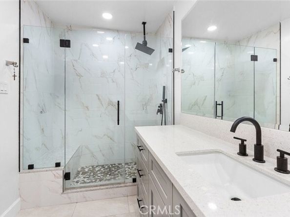 6608 Saint Clair Avenue, North Hollywood (los Angeles) CA 91606