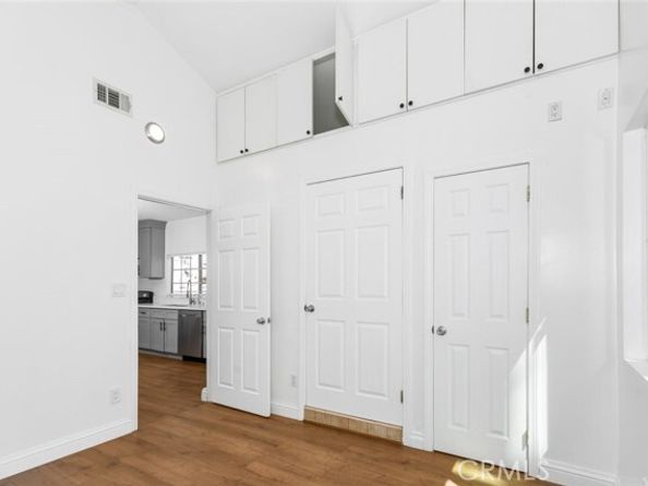 6608 Saint Clair Avenue, North Hollywood (los Angeles) CA 91606