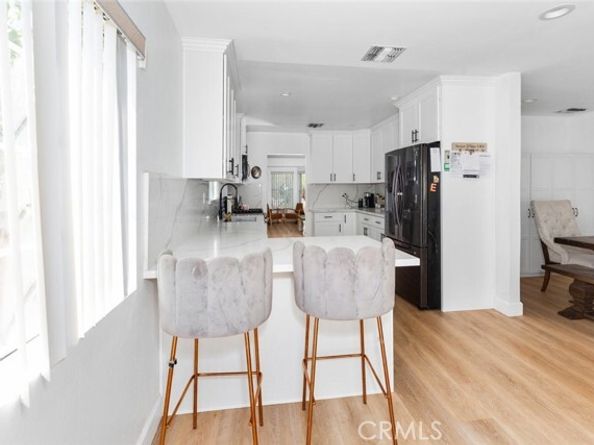 6608 Saint Clair Avenue, North Hollywood (los Angeles) CA 91606