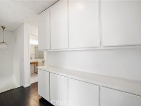 20110 Cohasset Street 22, Winnetka (los Angeles) CA 91306