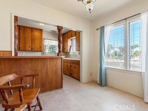 8942 Ilex Avenue, Sun Valley (los Angeles) CA 91352