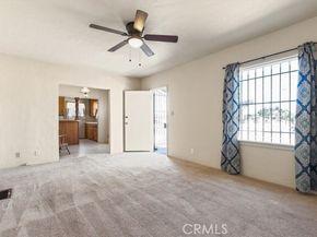 8942 Ilex Avenue, Sun Valley (los Angeles) CA 91352