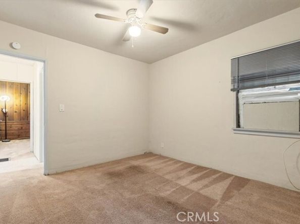 8942 Ilex Avenue, Sun Valley (los Angeles) CA 91352