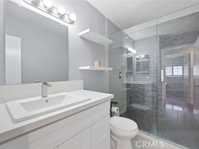 13091 Hubbard Street 5, Sylmar (los Angeles) CA 91342