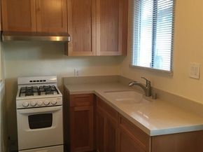 7444 Amigo Avenue, Reseda (los Angeles) CA 91335