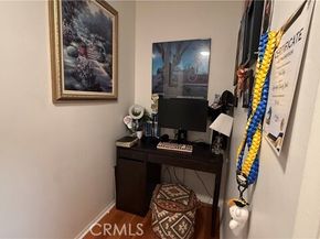 7904 Laurel Canyon 12, North Hollywood (los Angeles) CA 91605