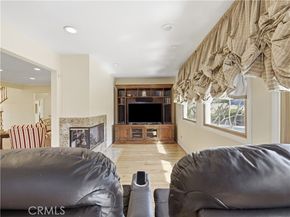 11614 Ostrom, Granada Hills (los Angeles) CA 91344
