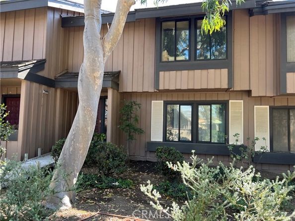 9731 Reseda, Northridge (los Angeles) CA 91324