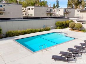 6041 Fountain Park Lane 11, Woodland Hills (los Angeles) CA 91367