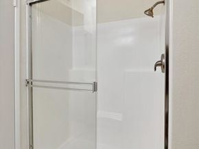 14344 Foothill 1004, Sylmar (los Angeles) CA 91342