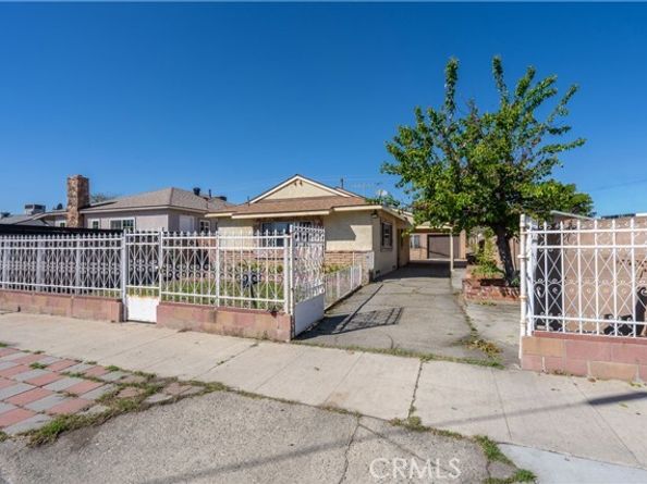 10817 Cantara Street, Sun Valley (los Angeles) CA 91352