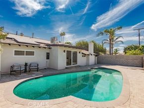 9407 Collett, North Hills (los Angeles) CA 91343