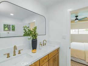 9407 Collett, North Hills (los Angeles) CA 91343