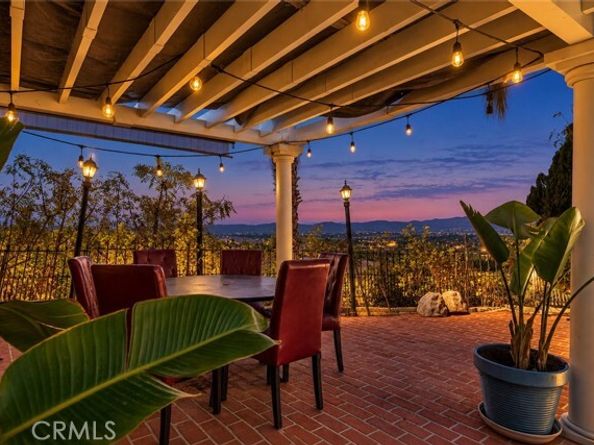 4537 Ellenita Avenue, Tarzana (los Angeles) CA 91356