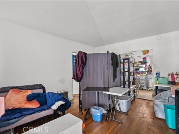 5619 Willowcrest Avenue, North Hollywood (los Angeles) CA 91601