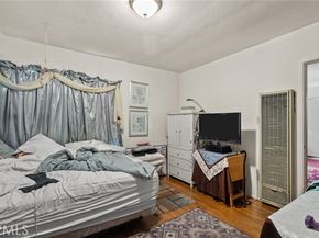 5619 Willowcrest Avenue, North Hollywood (los Angeles) CA 91601