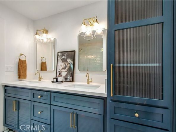 1120 Dolphin, Corona Del Mar (newport Beach) CA 92625