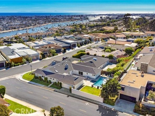 1120 Dolphin, Corona Del Mar (newport Beach) CA 92625