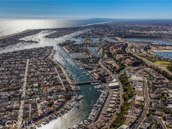 1120 Dolphin, Corona Del Mar (newport Beach) CA 92625