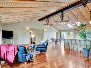 3354 Seacrest Drive, Carlsbad CA 92008