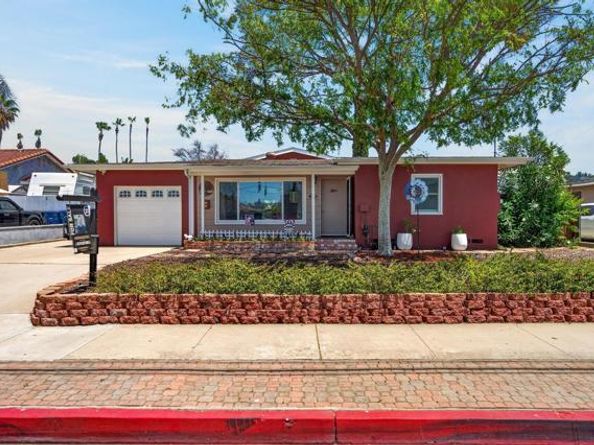 1045 S Magnolia, El Cajon CA 92020