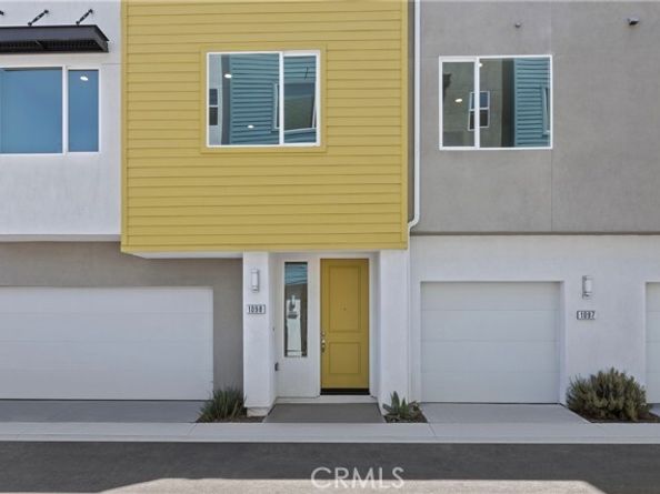 1661 W Broadway Lane, Anaheim CA 92801