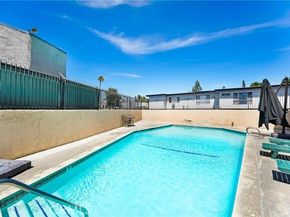 8020 Langdon Avenue 211, Van Nuys (los Angeles) CA 91406