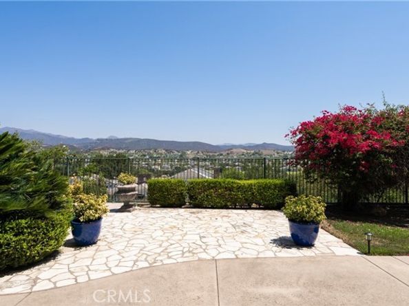 4 Arabian, Laguna Hills CA 92679