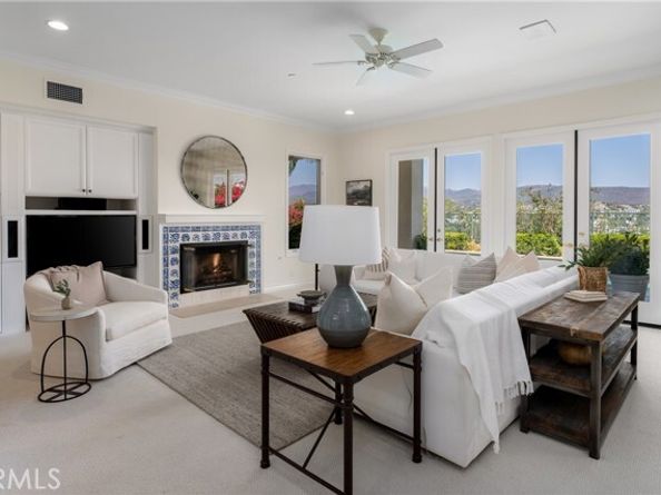4 Arabian, Laguna Hills CA 92679