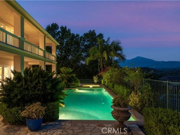 4 Arabian, Laguna Hills CA 92679
