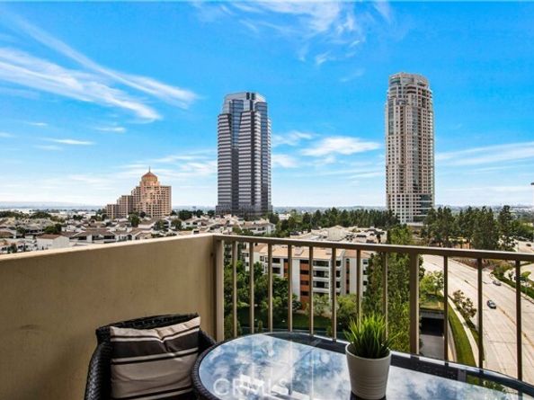 2160 Century Park 1512, Los Angeles CA 90067