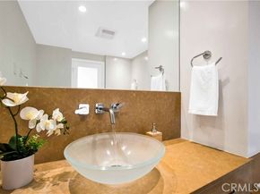 2160 Century Park 1512, Los Angeles CA 90067
