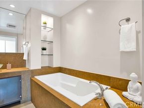 2160 Century Park 1512, Los Angeles CA 90067