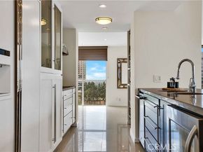 2160 Century Park 1512, Los Angeles CA 90067