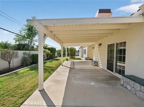 18572 Fairhaven Ave, Tustin CA 92705