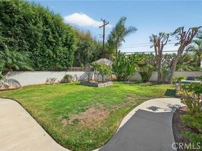 18572 Fairhaven Ave, Tustin CA 92705