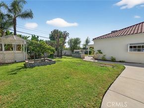 18572 Fairhaven Ave, Tustin CA 92705