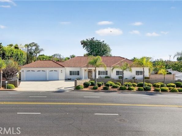 18572 Fairhaven Ave, Tustin CA 92705