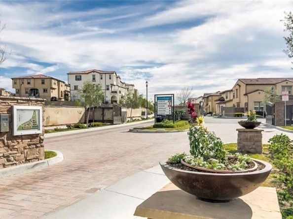406 Coyote Pass, Lake Forest (el Toro) CA 92610